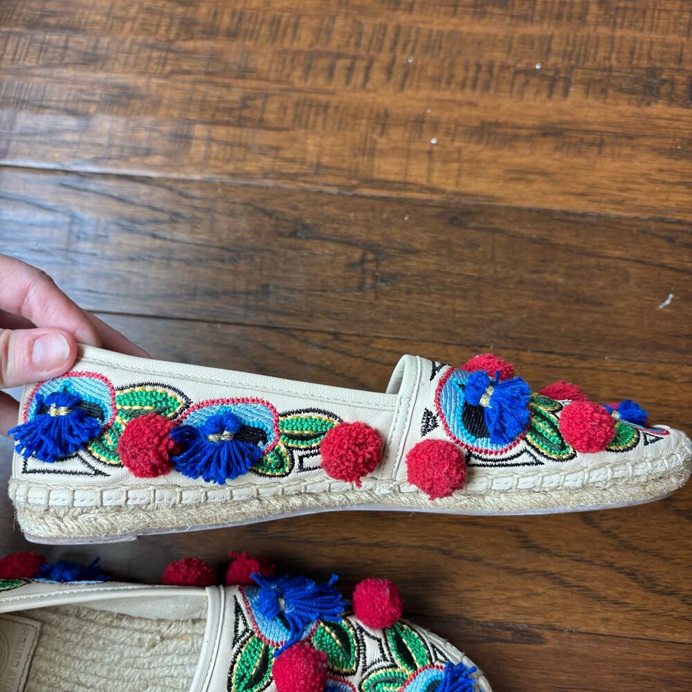 Tory Burch Ellis Pom-pom Embroidered Leather Textile Espadrille Flats Size 8 - Picture 4 of 13